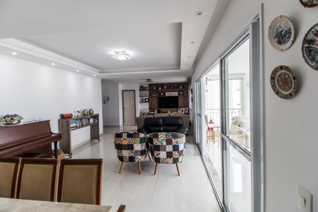 Sala de apartamento para alugar com 3 quartos, 158m² em Tamboré, Santana de Parnaíba