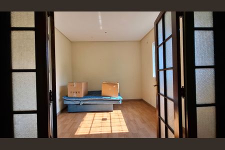 Quarto 1 de casa para alugar com 2 quartos, 500m² em Parque das Nações, Santo André