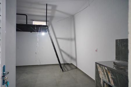 Sala_Quarto de kitnet/studio para alugar com 1 quarto, 30m² em Passo das Pedras, Porto Alegre