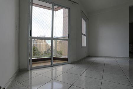 Sala de apartamento para alugar com 2 quartos, 55m² em Loteamento Mogilar, Mogi das Cruzes