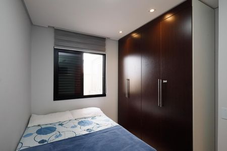 Quarto 1 de apartamento à venda com 2 quartos, 43m² em Vila Santa Terezinha (zona Norte), São Paulo