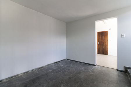 Sala de casa à venda com 3 quartos, 120m² em Parque Bristol, São Paulo