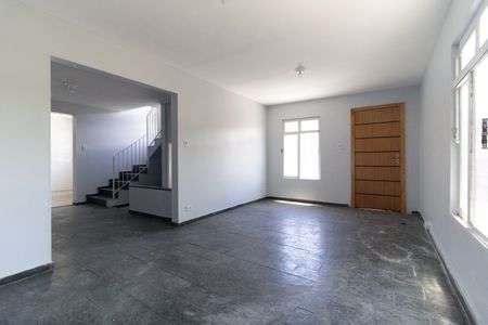 Sala de casa à venda com 3 quartos, 120m² em Parque Bristol, São Paulo