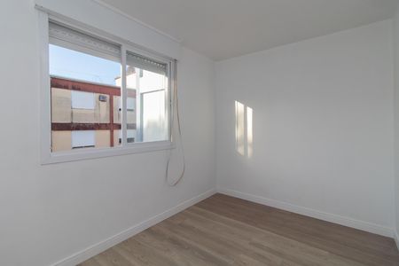 Quarto 1 de apartamento para alugar com 2 quartos, 48m² em Camaquã, Porto Alegre