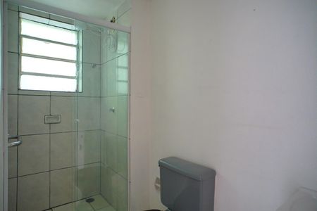 Banheiro de apartamento à venda com 1 quarto, 45m² em Agronomia, Porto Alegre