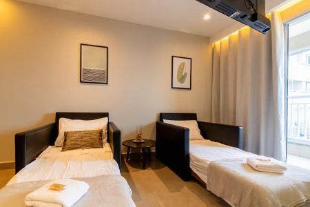 Sala de kitnet/studio à venda com 1 quarto, 38m² em Centro, Guarulhos