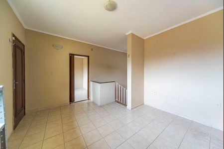 Hall da escada de casa para alugar com 3 quartos, 175m² em Parque Capuava, Santo André