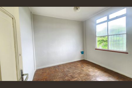 Quarto 1 de apartamento para alugar com 2 quartos, 80m² em Barbalho, Salvador