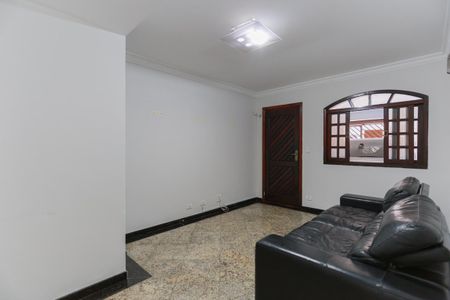 Sala de casa à venda com 3 quartos, 150m² em Vila Francos, São Paulo