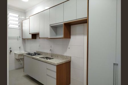 Cozinha de kitnet/studio para alugar com 1 quarto, 20m² em Vila Alpina, São Paulo