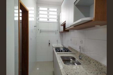Cozinha de kitnet/studio para alugar com 1 quarto, 20m² em Vila Alpina, São Paulo
