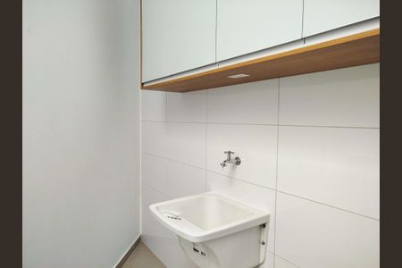 Área de serviço de kitnet/studio para alugar com 1 quarto, 36m² em Vila Alpina, São Paulo