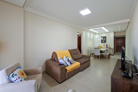 Sala de apartamento para alugar com 2 quartos, 106m² em Vila Assuncao, Praia Grande
