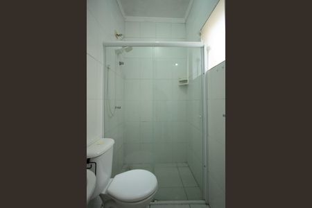 Banheiro de kitnet/studio para alugar com 1 quarto, 32m² em Parque Ouro Fino, Sorocaba