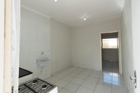 Sala de kitnet/studio para alugar com 1 quarto, 32m² em Parque Ouro Fino, Sorocaba
