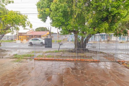 Vista da Sala de casa para alugar com 4 quartos, 300m² em Harmonia, Canoas