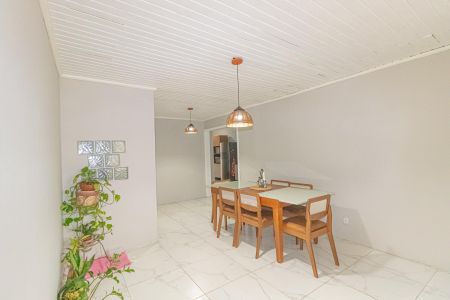 Sala de casa para alugar com 4 quartos, 300m² em Harmonia, Canoas