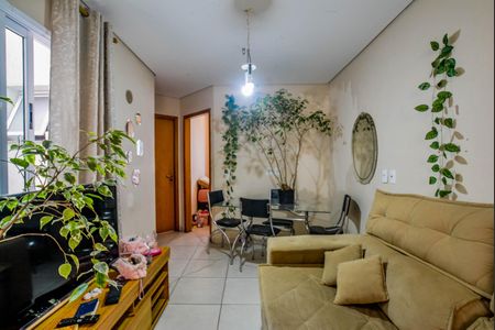Sala de apartamento para alugar com 2 quartos, 75m² em Vila Humaita, Santo André