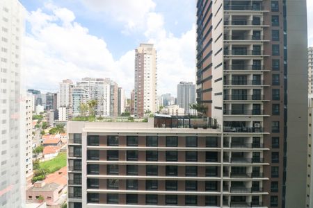 Varanda de kitnet/studio à venda com 1 quarto, 33m² em Jardim das Acacias, São Paulo