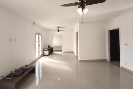 Sala de casa à venda com 2 quartos, 153m² em Jardim Tupi, Campinas