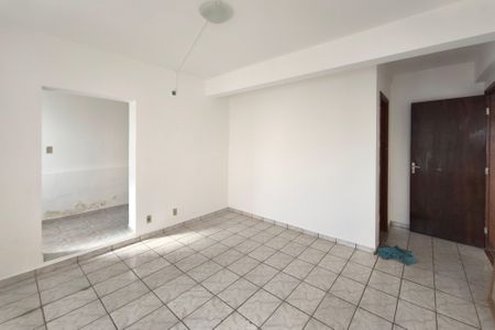 Sala de casa à venda com 2 quartos, 153m² em Jardim Tupi, Campinas