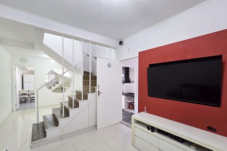 Sala de casa à venda com 3 quartos, 118m² em Conjunto Residencial Pombeva, São Bernardo do Campo
