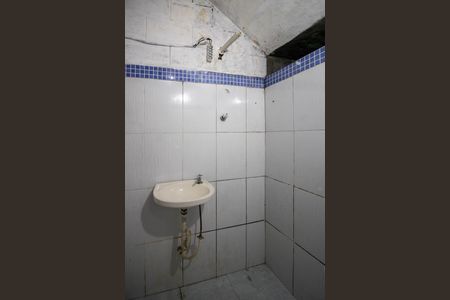 Banheiro de apartamento para alugar com 1 quarto, 25m² em Cidade Intercap, Taboão da Serra