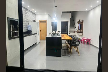 Casa de Condomínio para alugar com 3 quartos, 160m² em Parque São Bento, Sorocaba