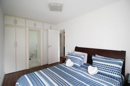 Suíte de apartamento à venda com 2 quartos, 77m² em Planalto Paulista, São Paulo