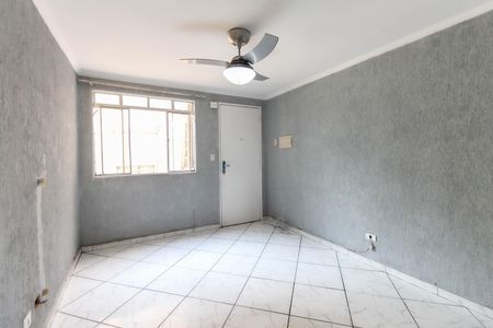 Sala de apartamento para alugar com 2 quartos, 42m² em Parque Santa Rita, São Paulo