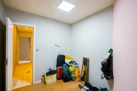 Quarto 2 de casa à venda com 4 quartos, 222m² em Jardim Ocara, Santo André