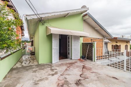 Casa para alugar com 4 quartos, 231m² em Jardim Regina Alice, Barueri