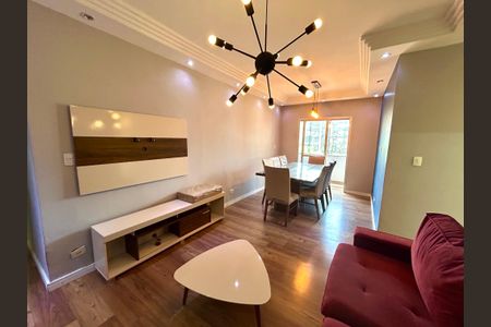 Sala de apartamento à venda com 2 quartos, 75m² em Vila Rosalia, Guarulhos