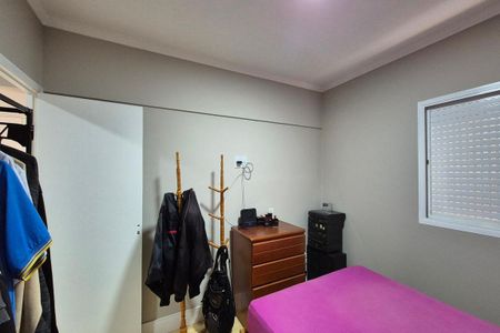 Quarto de apartamento para alugar com 1 quarto, 35m² em Vila Itapura, Campinas