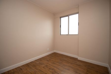 Quarto 2 de apartamento para alugar com 2 quartos, 50m² em Conjunto 3a, Brasília