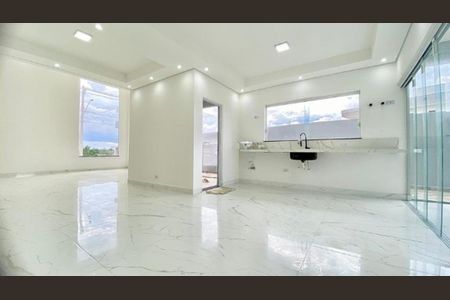 Casa de Condomínio para alugar com 3 quartos, 200m² em Parque Mirante da Mata, Cotia