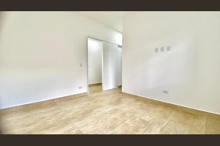 Casa de Condomínio para alugar com 3 quartos, 200m² em Parque Mirante da Mata, Cotia