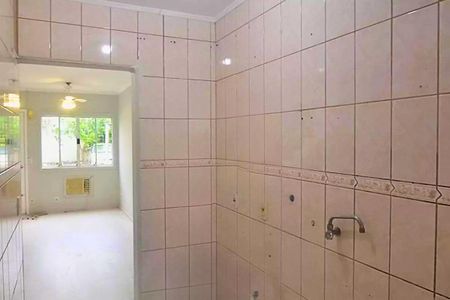 Cozinha de casa de condomínio para alugar com 2 quartos, 79m² em Rio Branco, Canoas