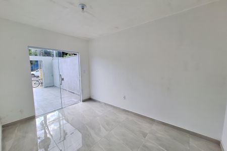 Sala de casa para alugar com 2 quartos, 100m² em Parque Paulista, Duque de Caxias
