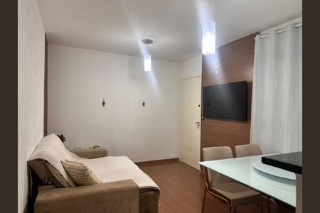Sala de apartamento à venda com 2 quartos, 48m² em Estrela do Oriente, Belo Horizonte