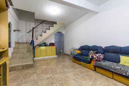 Sala de casa à venda com 7 quartos, 250m² em Vila Carrão, São Paulo
