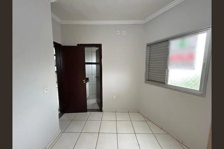 Quarto 1 de apartamento para alugar com 2 quartos, 46m² em Tubalina, Uberlândia