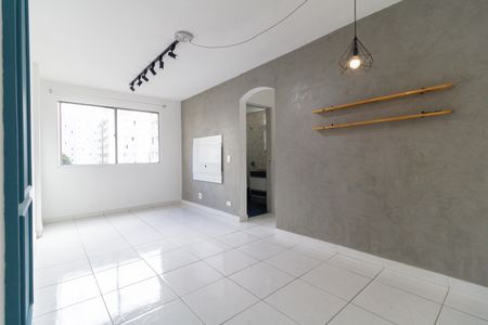 Sala de apartamento para alugar com 2 quartos, 54m² em Cursino, São Paulo