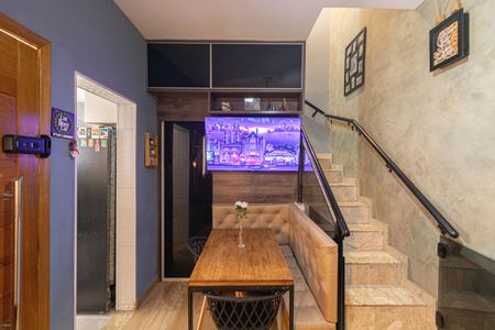 Sala de casa de condomínio à venda com 2 quartos, 70m² em Vila Paranagua, São Paulo