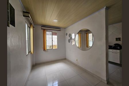 sala de casa para alugar com 2 quartos, 45m² em Cidade Nova, Salvador