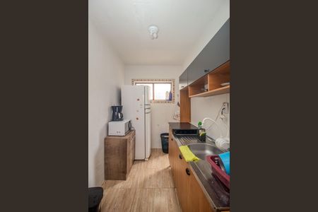 Cozinha de apartamento para alugar com 2 quartos, 50m² em Restinga, Porto Alegre