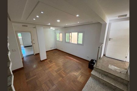 Casa à venda com 6 quartos, 175m² em Jardim Santa Edwirges, Guarulhos