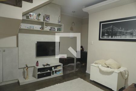 Sala de casa de condomínio à venda com 3 quartos, 108m² em Vila Jacuí, São Paulo