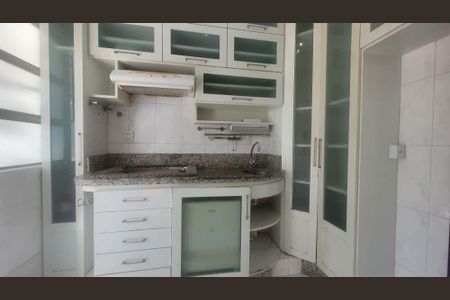Cozinha de kitnet/studio para alugar com 1 quarto, 34m² em Cidade Baixa, Porto Alegre