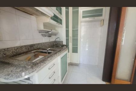 Cozinha de kitnet/studio para alugar com 1 quarto, 34m² em Cidade Baixa, Porto Alegre